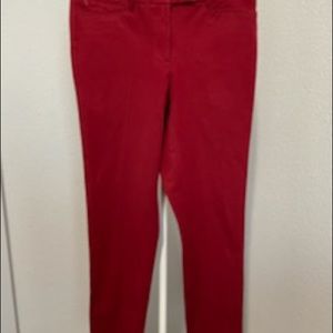The slim red pant size 4